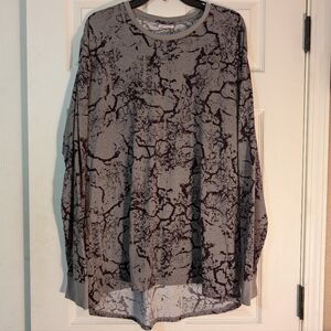 Lularoe Women's Long Sleeve Shirt Size XL